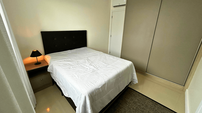 Apartamento Luxuoso 1 Quadra do Mar em Itapema